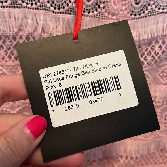 Nwt Cynthia rowley pink crochet and fringe mini dress w bell sleeves - size 6 - Picture 4 of 4